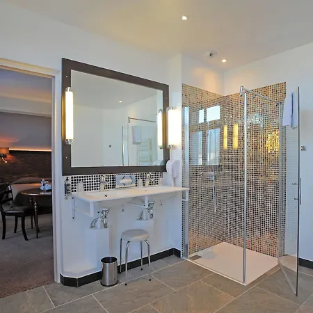 Otel Le Grand 4*