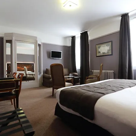 Grand De 4* Tours