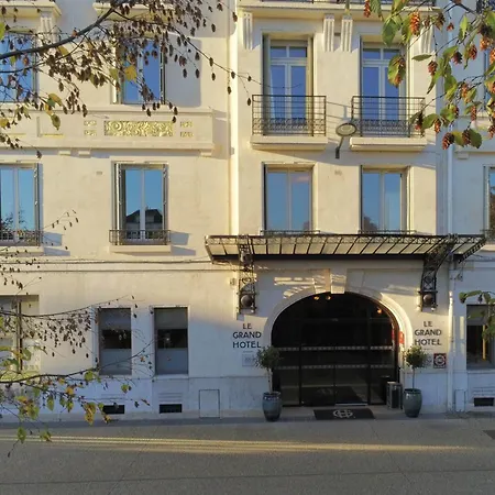 Grand Hotel De Tours 4*