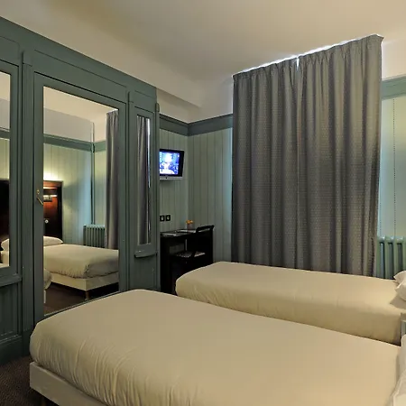 Grand De 4* Tours