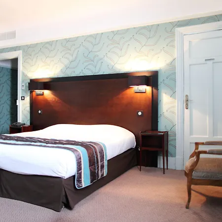 Hotel Grand Hotel De Tours 4*