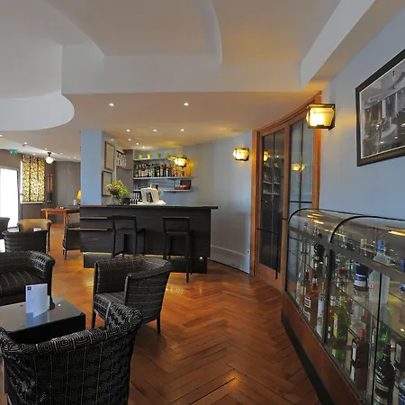 Grand Hotel De Tours 4* Tours