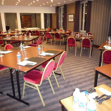 Hotel Grand Hotel De Tours 4*