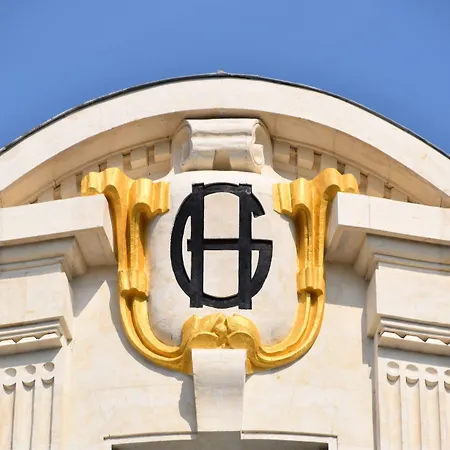 Le Grand Hotel Tours