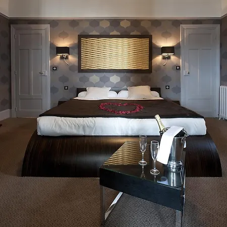 Otel Le Grand 4*