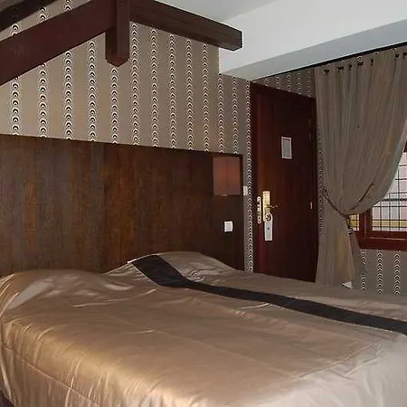 Le Grand Hotel 4*