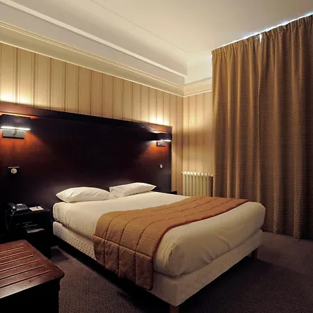 Grand Hotel De Tours Hotel